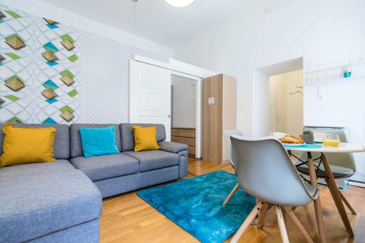 Adele'S Apartment Close To Danube And Fashion Street Budapest Luaran gambar