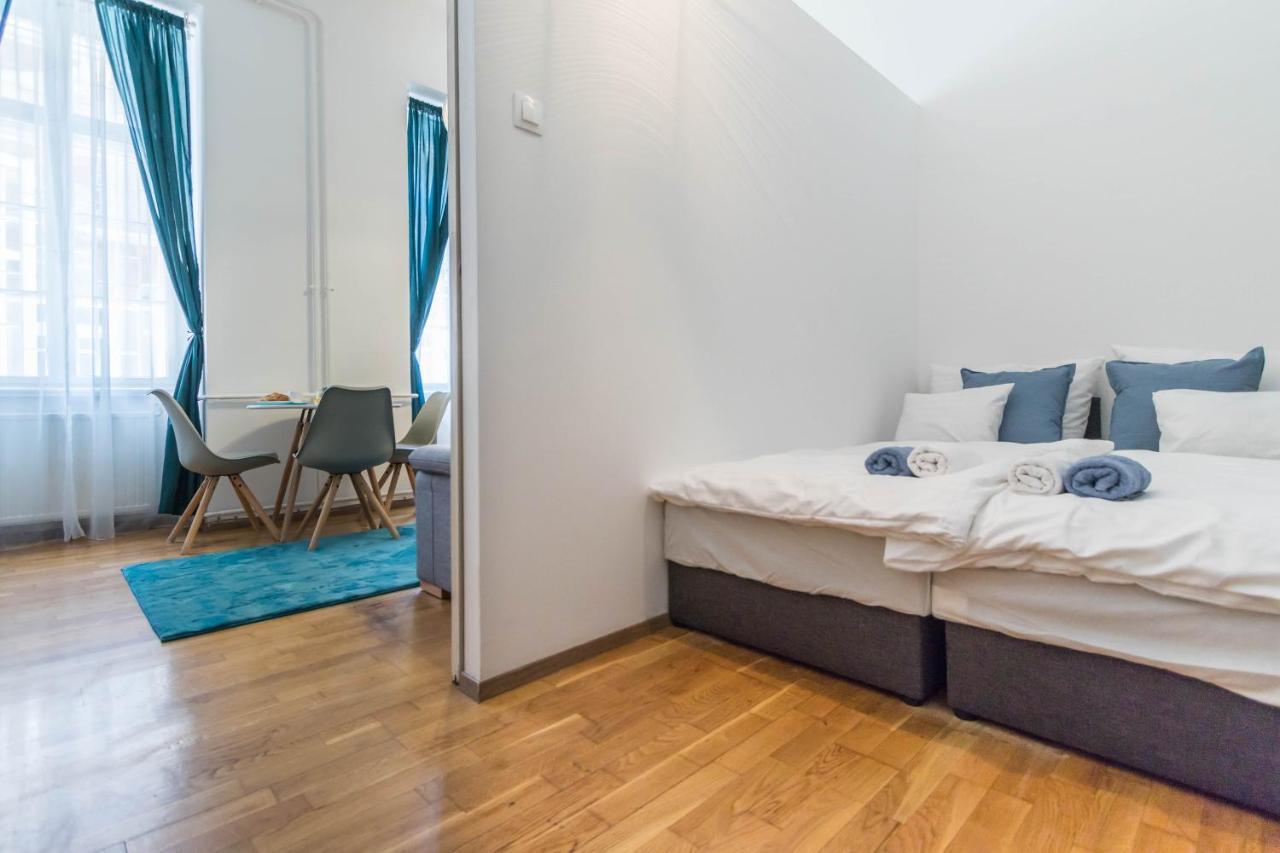 Adele'S Apartment Close To Danube And Fashion Street Budapest Luaran gambar