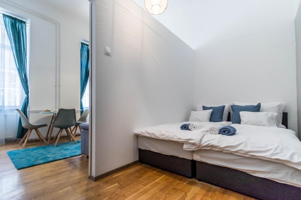 Adele'S Apartment Close To Danube And Fashion Street Budapest Luaran gambar