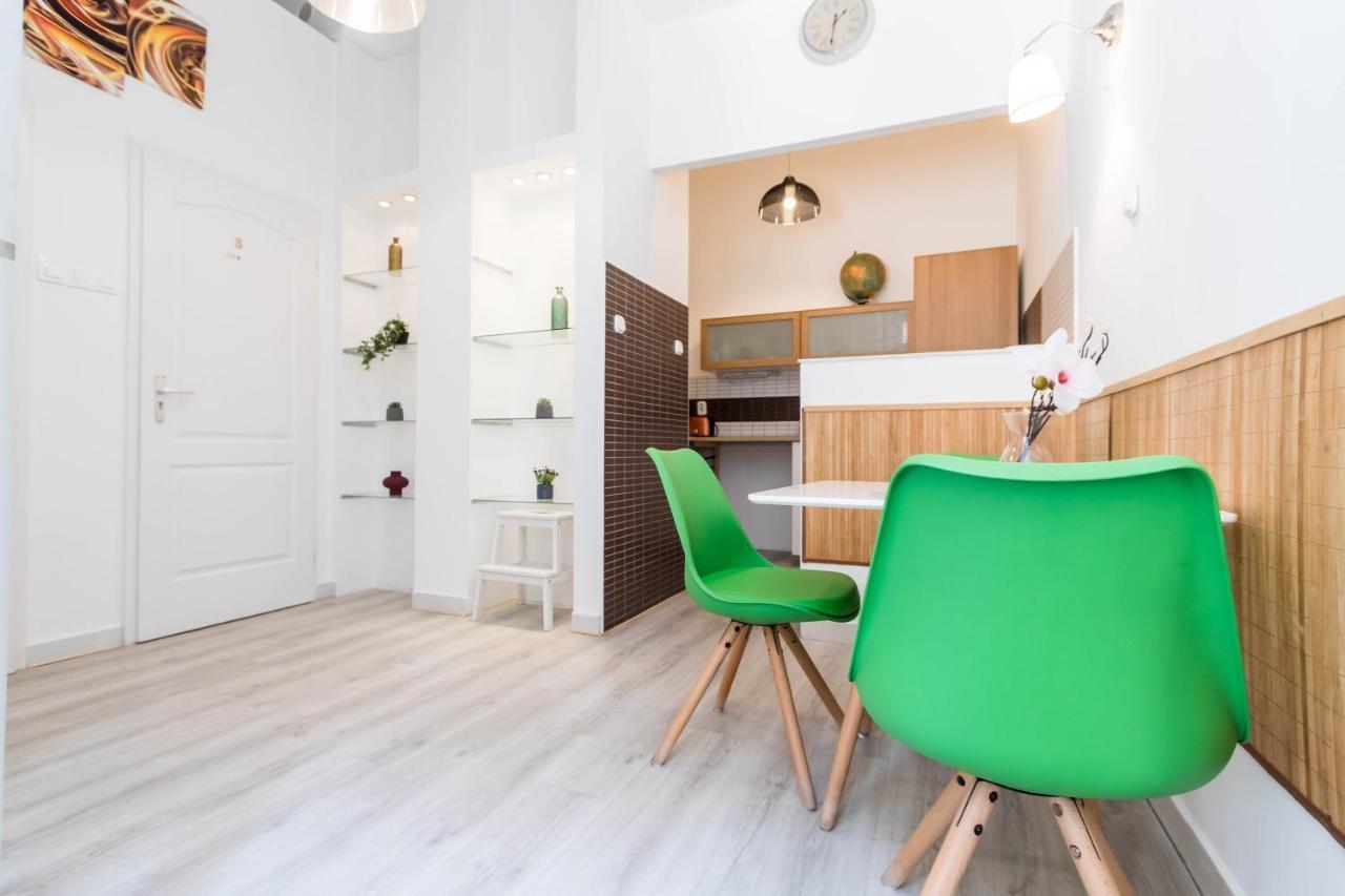 Adele'S Apartment Close To Danube And Fashion Street Budapest Luaran gambar